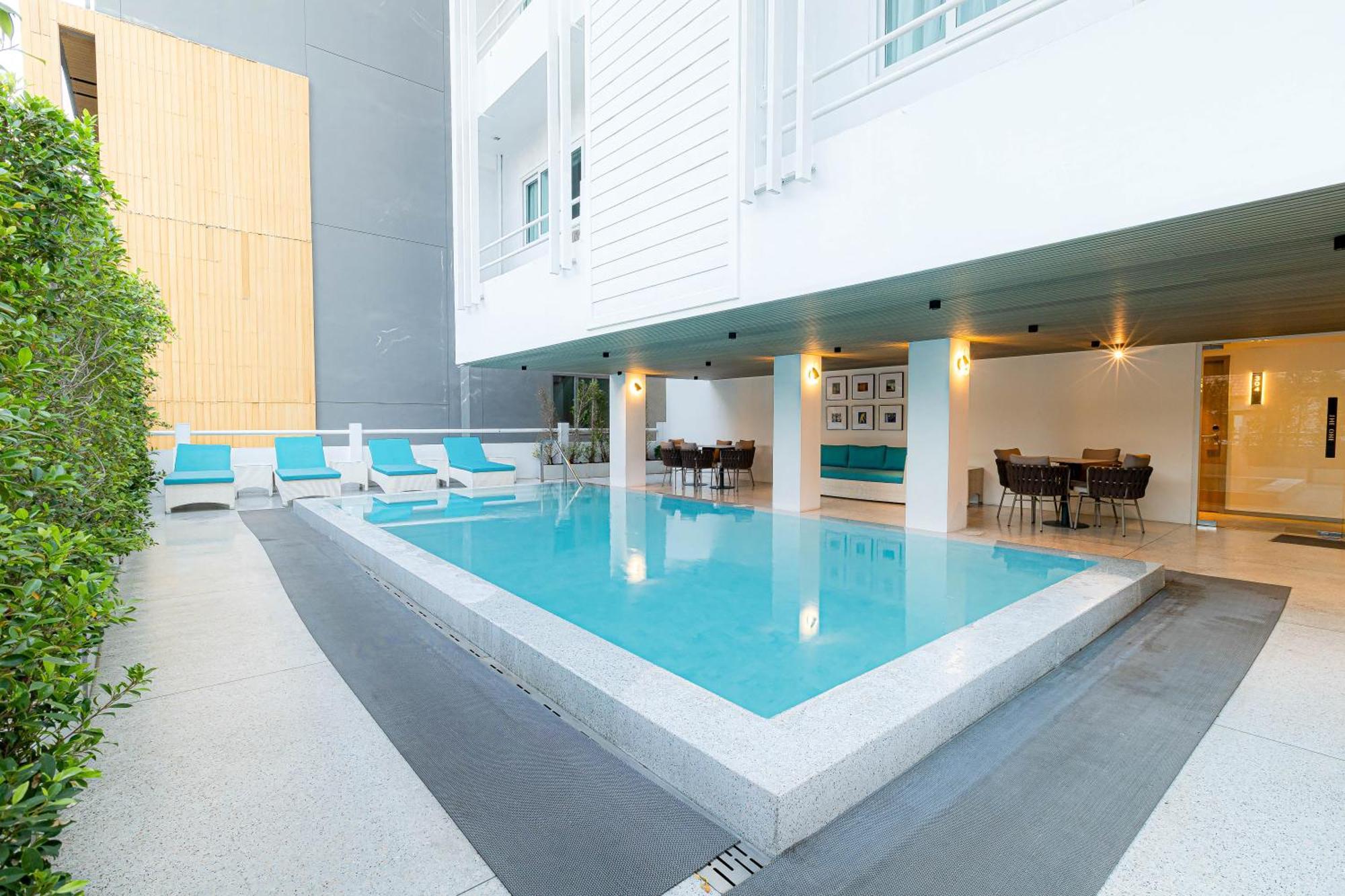 The One Cozy Living Hotel Pattaya Exterior photo