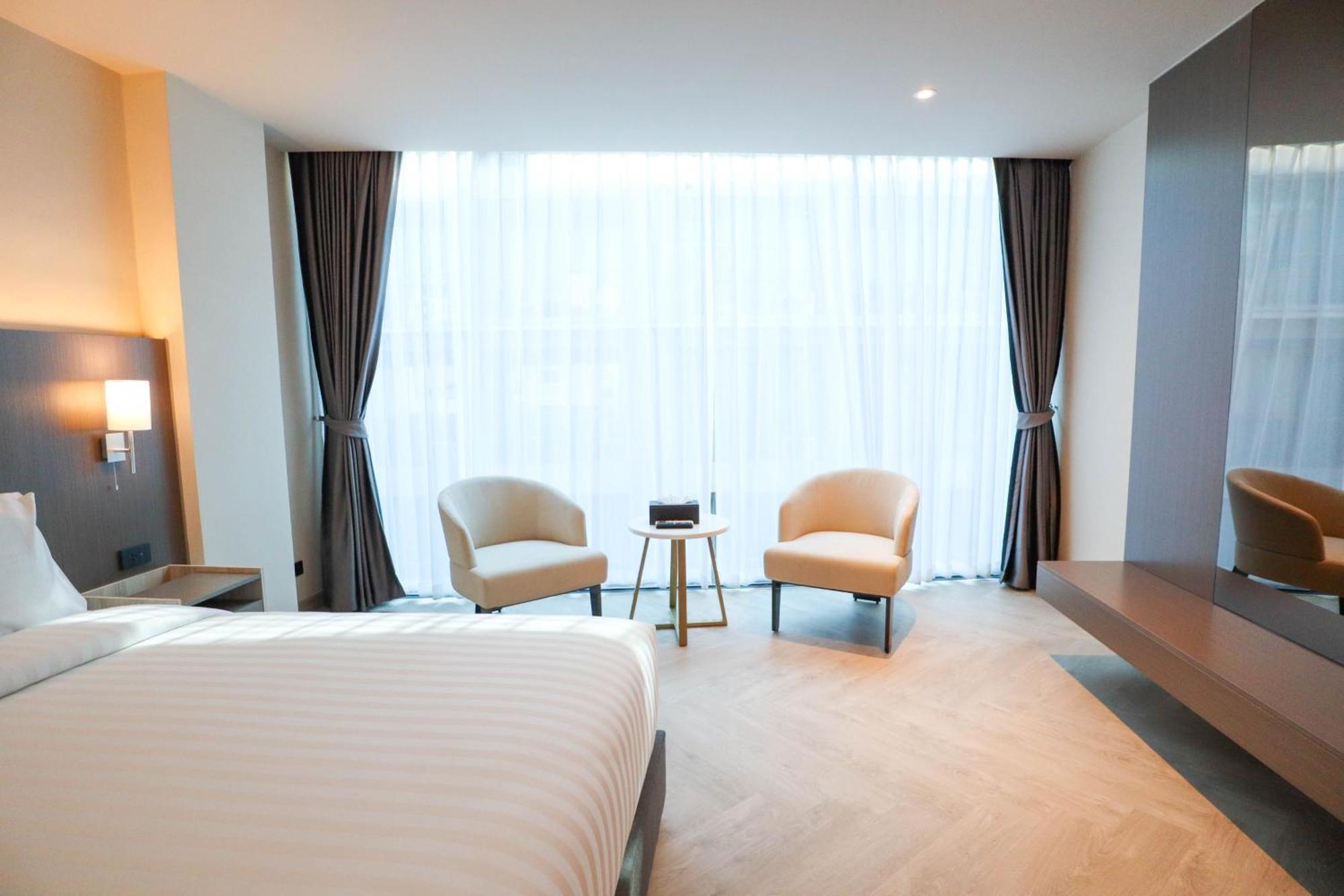The One Cozy Living Hotel Pattaya Exterior photo